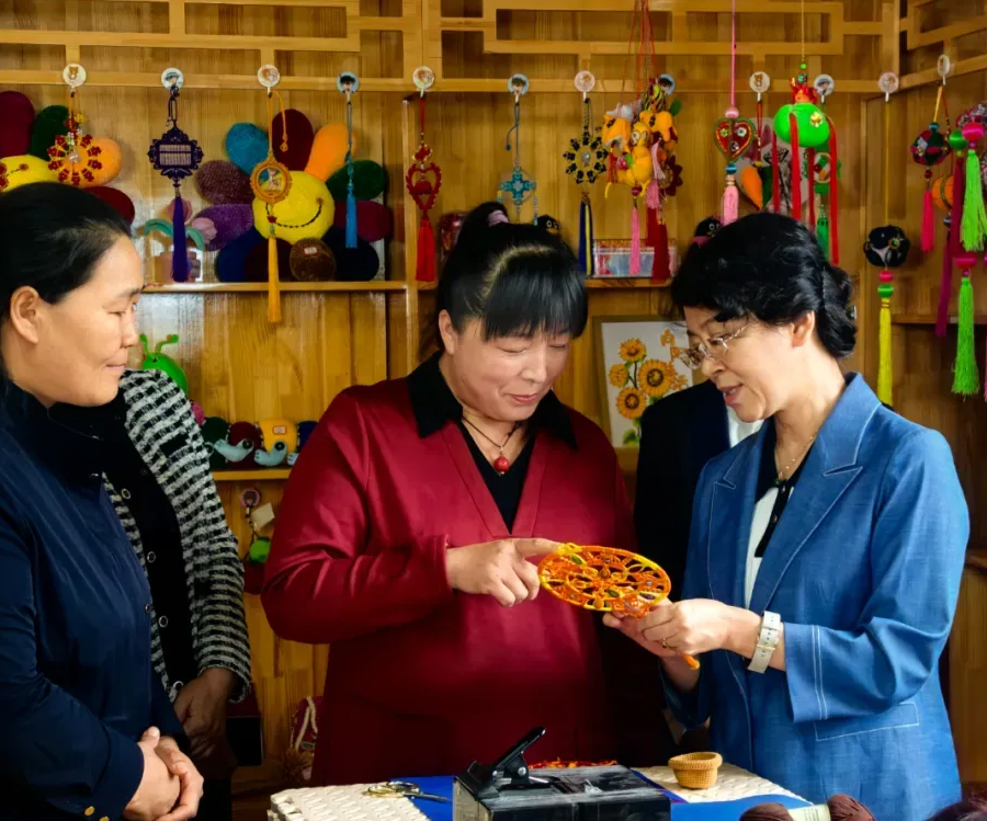 馬琨調研武威市婦女兒童工作